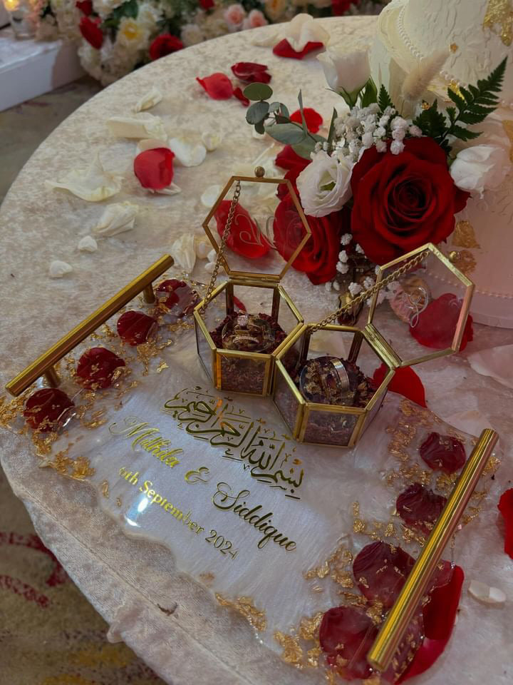 Rose petal tray