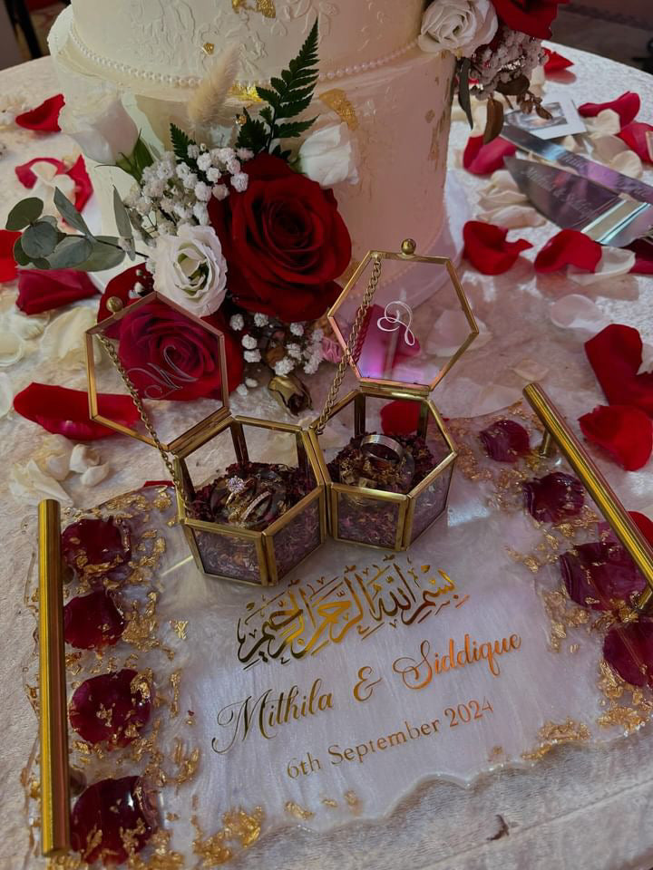 Rose petal tray