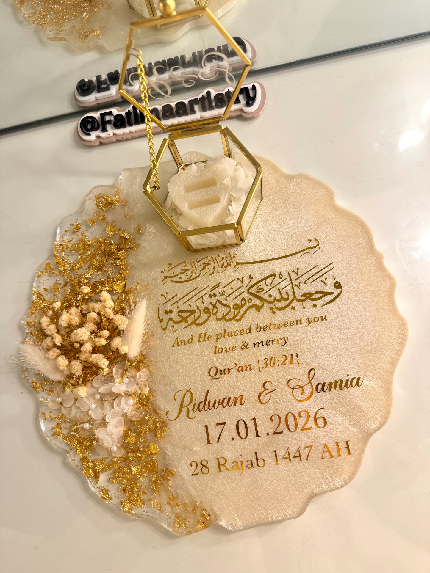 Gold flake dried flowered tray✨